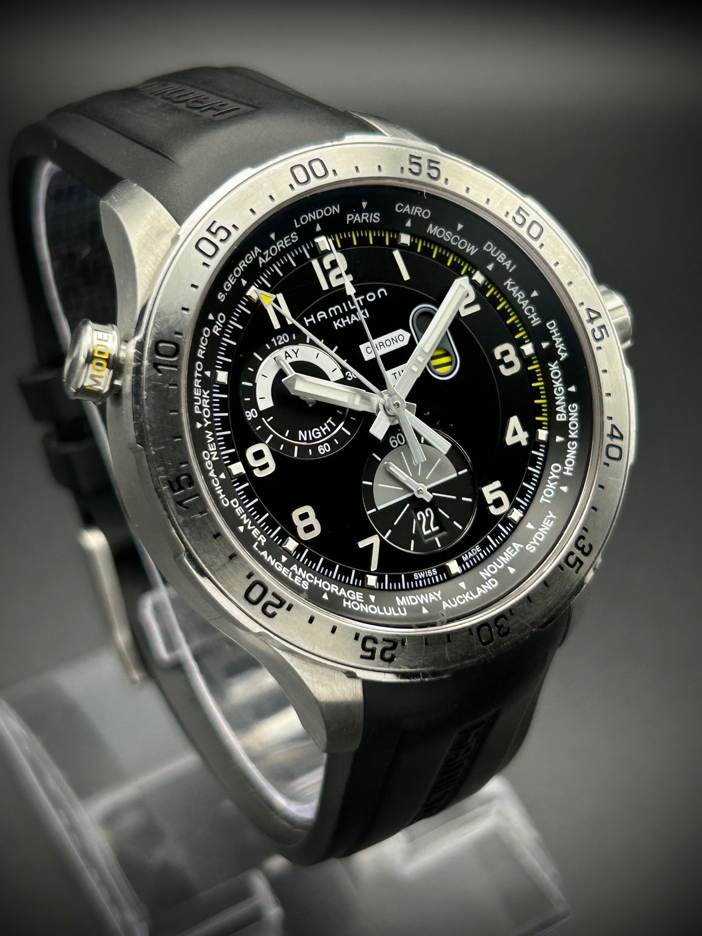 Hamilton Khaki Aviation Worldtimer Chronograph