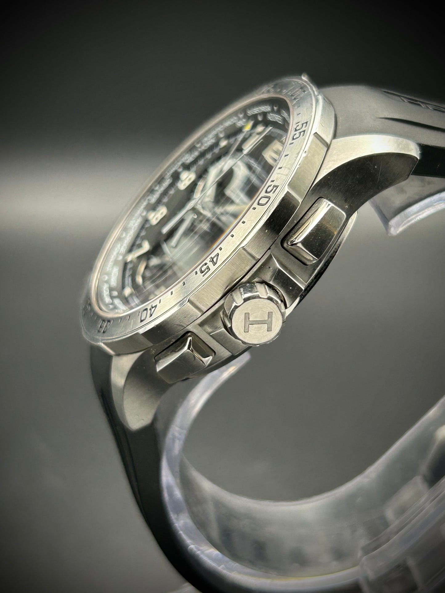 Hamilton Khaki Aviation Worldtimer Chronograph