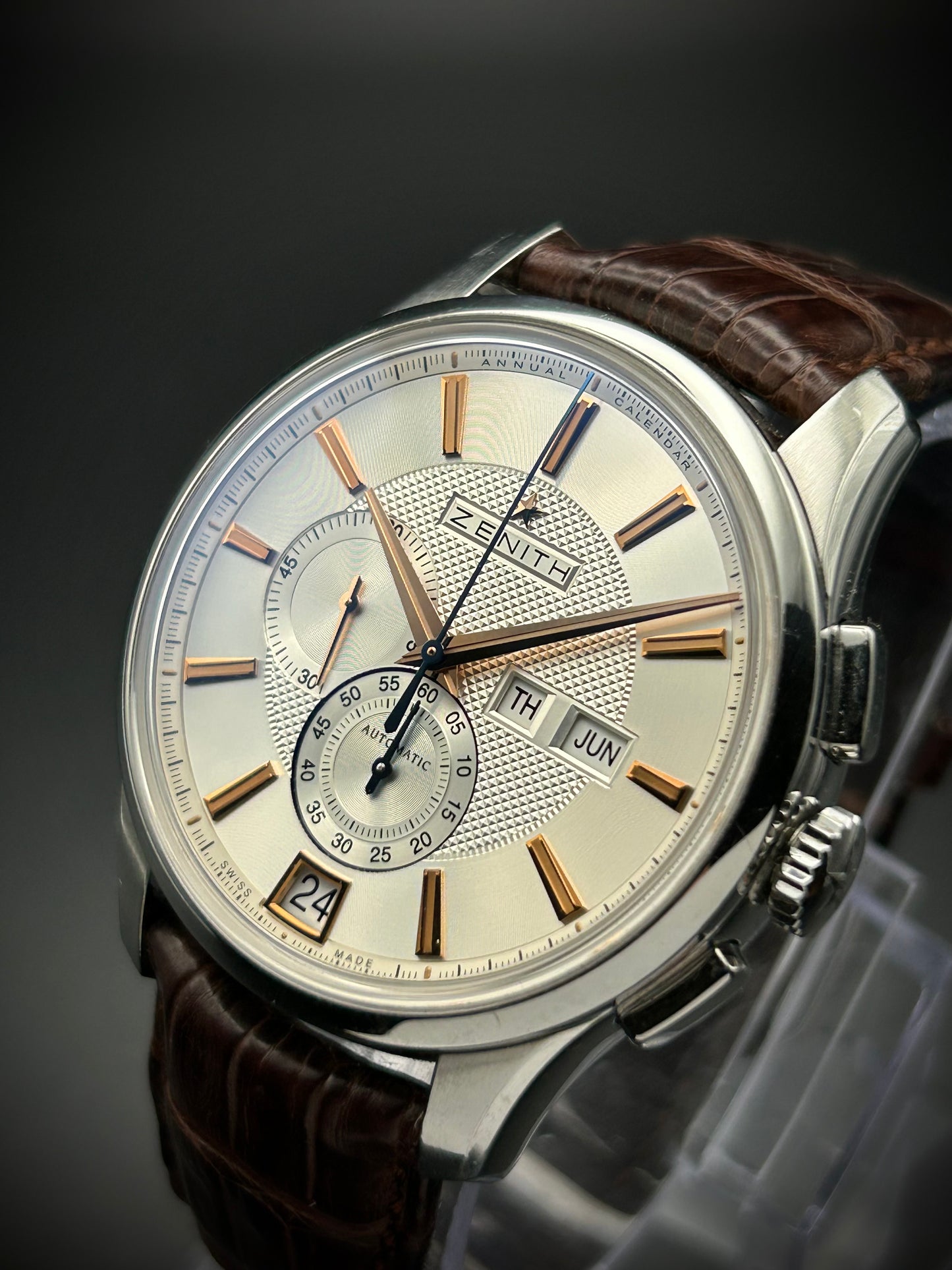 Zenith Winsor Annual Calendar El Primero Captain
