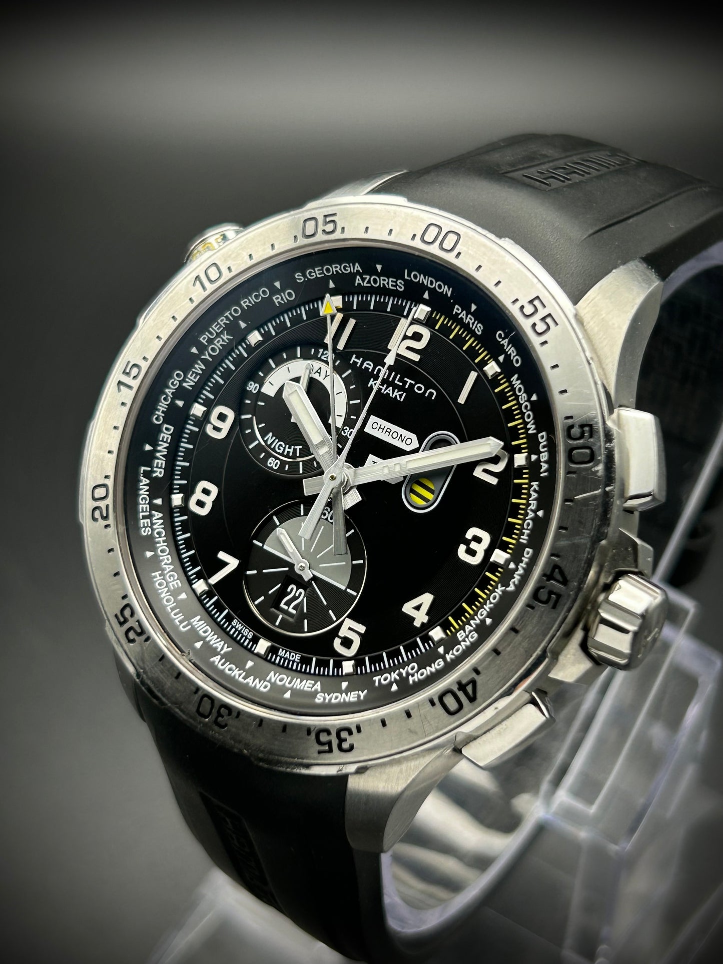 Hamilton Khaki Aviation Worldtimer Chronograph
