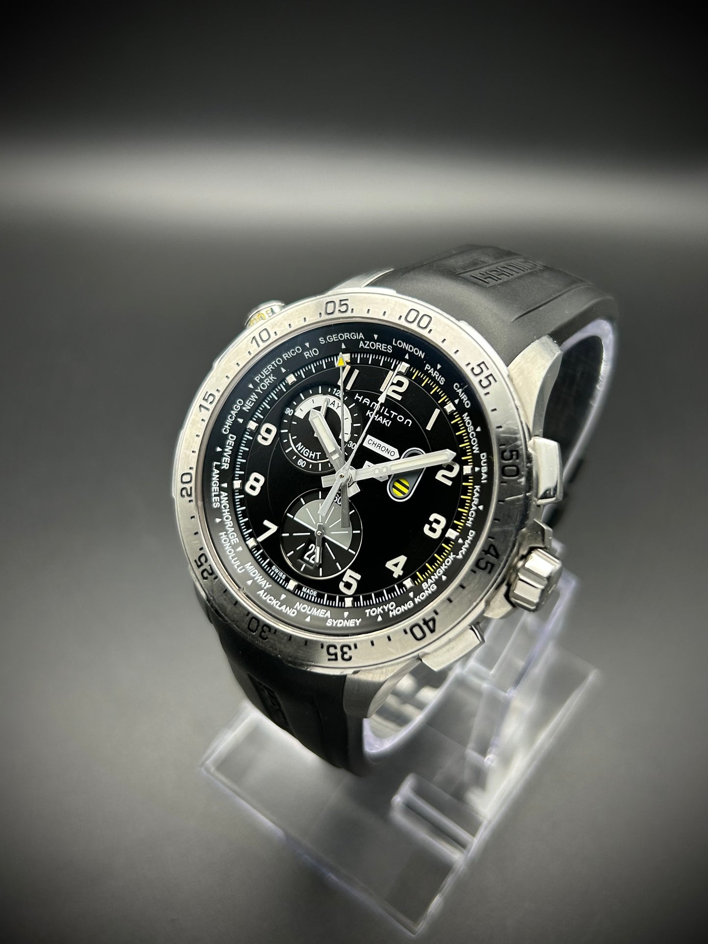 Hamilton Khaki Aviation Worldtimer Chronograph