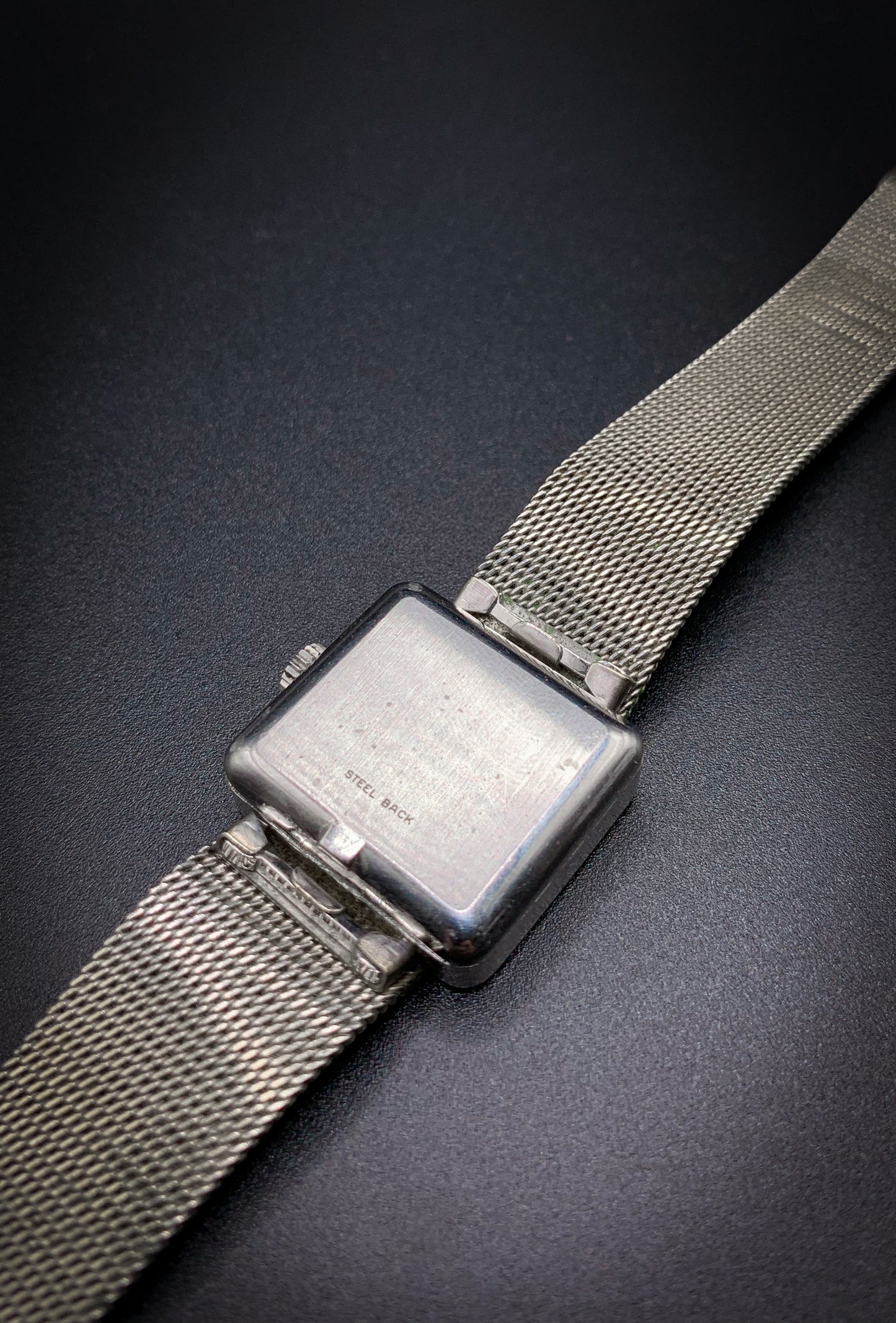 Omega De Ville