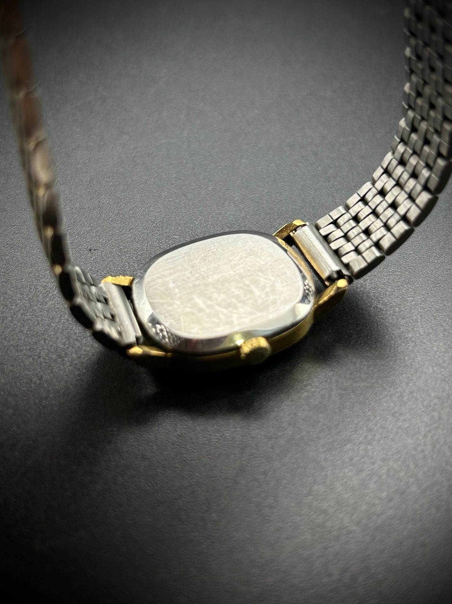 Omega De Ville