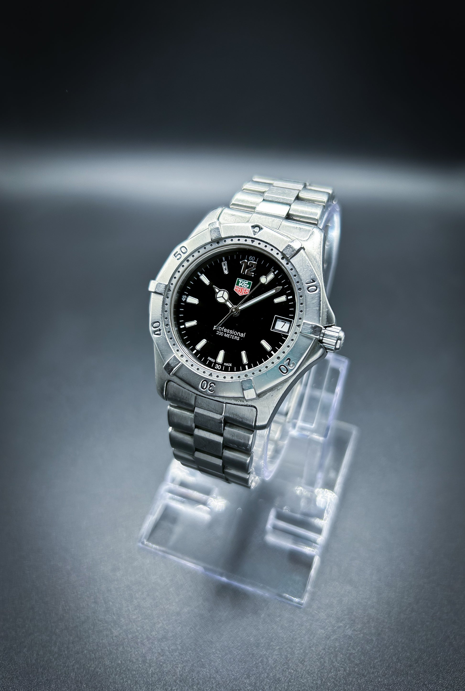 Tag Heuer Professional 200 Meters 1500 - Main Image