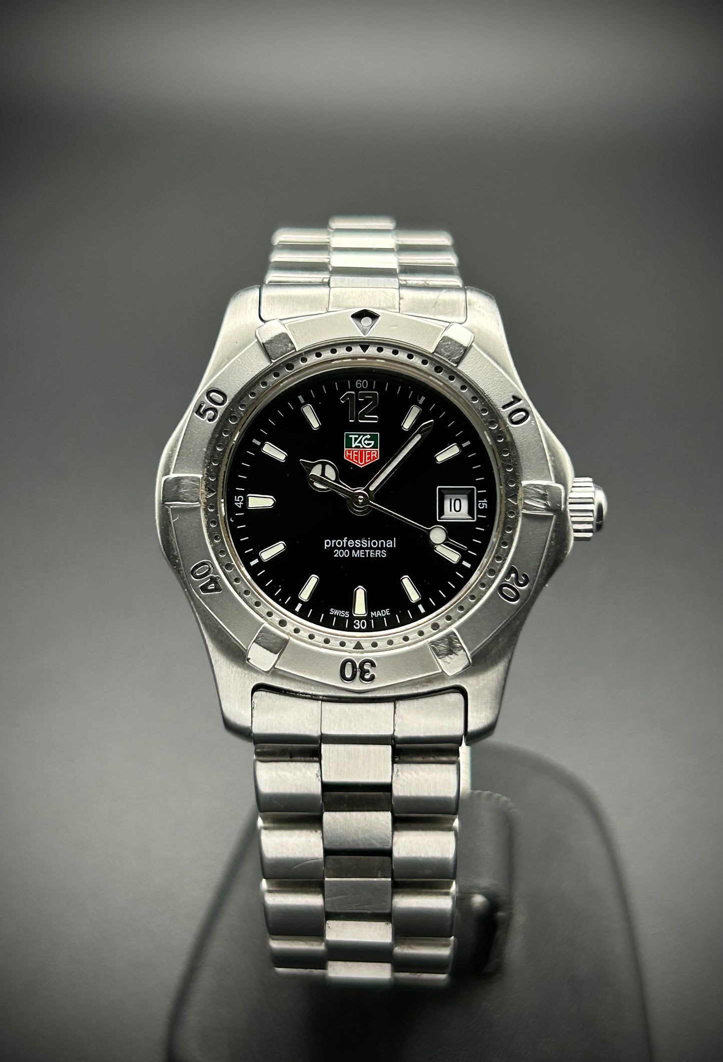 Tag Heuer Professional 200m