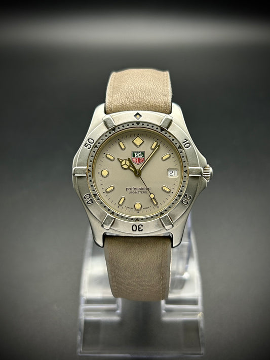 Tag Heuer 2000 Professional Classic