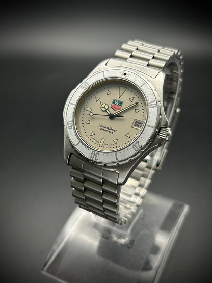 Tag Heuer Professional 2000