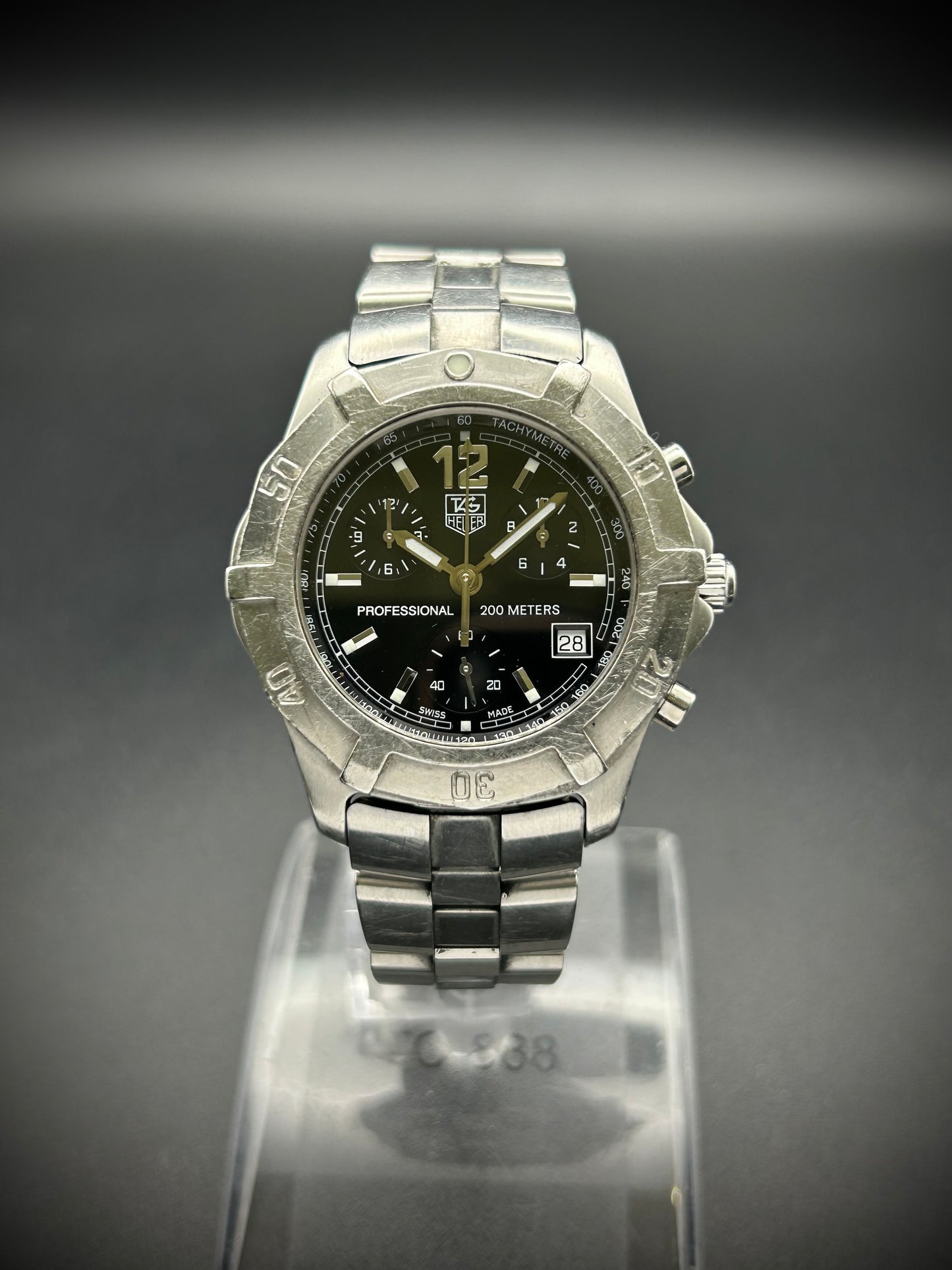 Tag Heuer Professional 2000 Chronograph