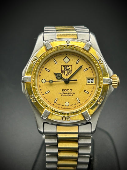 Tag Heuer Professional 2000