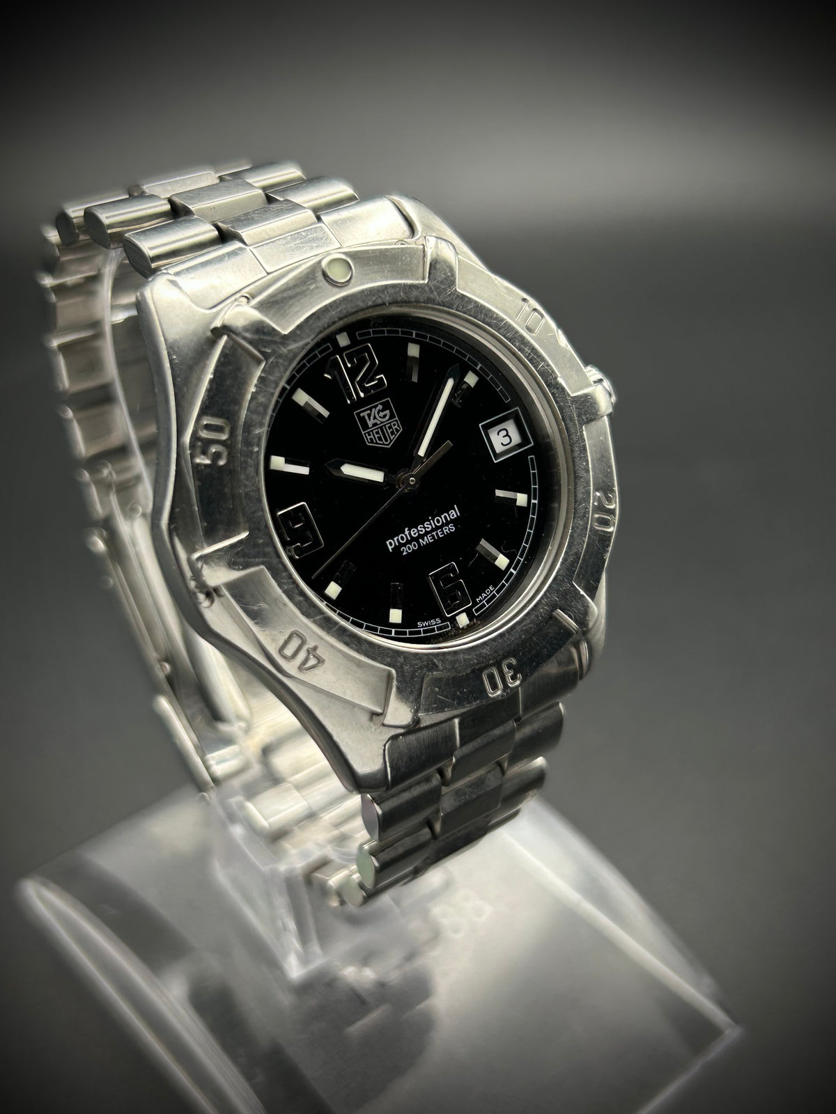 Tag Heuer 2000 Professional