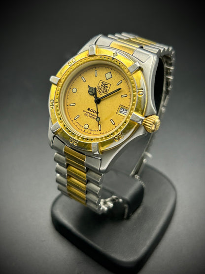 Tag Heuer Professional 2000