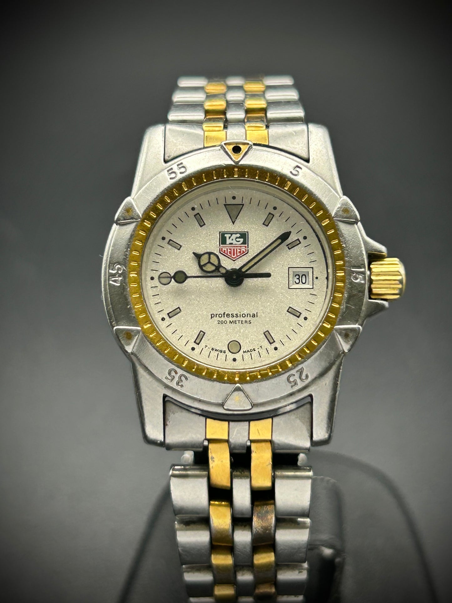 Tag Heuer Professional 200m