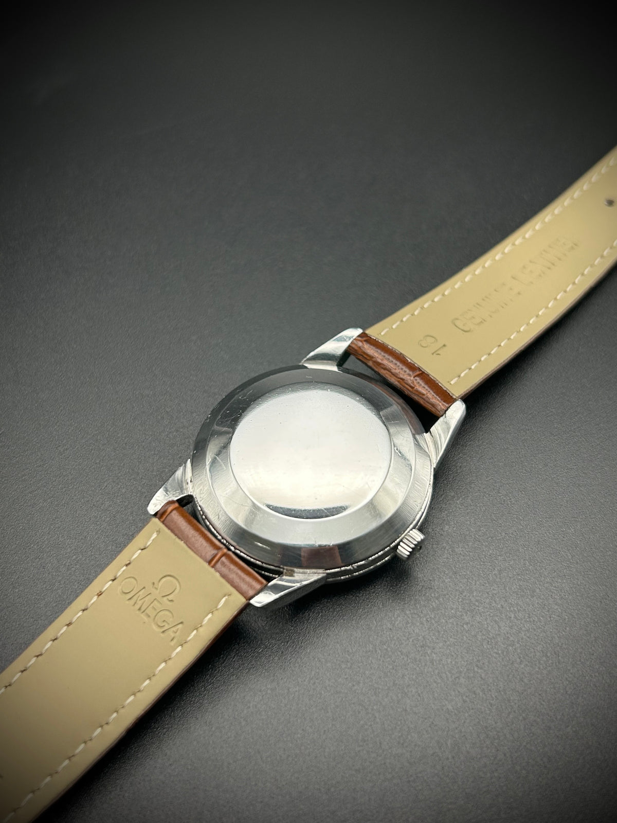 Omega Geneve Calendar