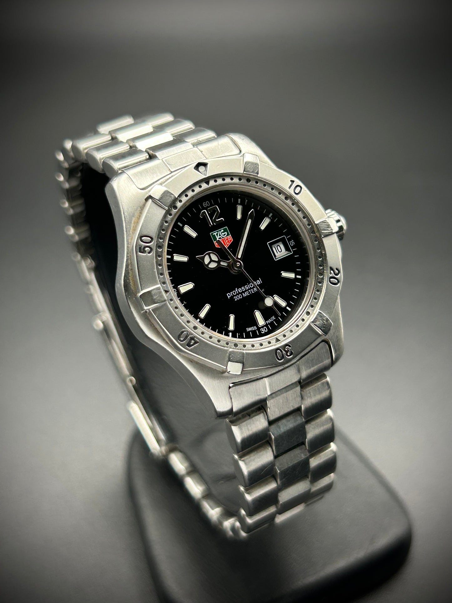 Tag Heuer Professional 200m