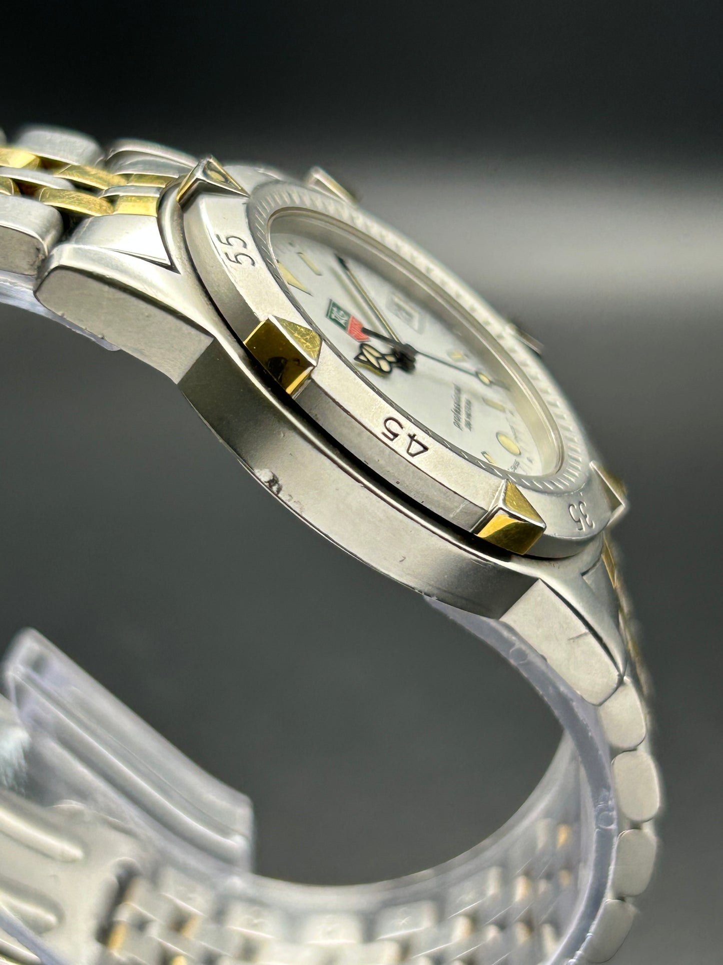 Tag Heuer 1500 200m Professional