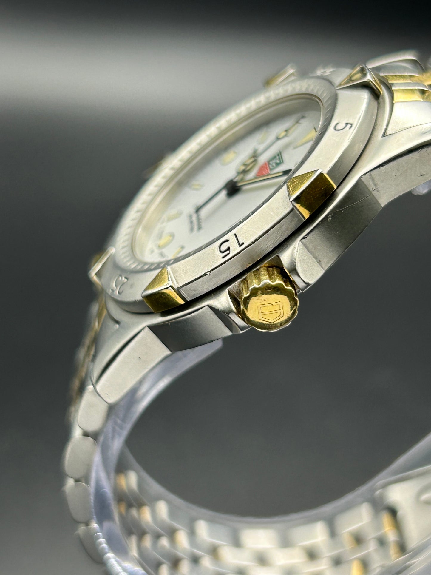 Tag Heuer 1500 200m Professional