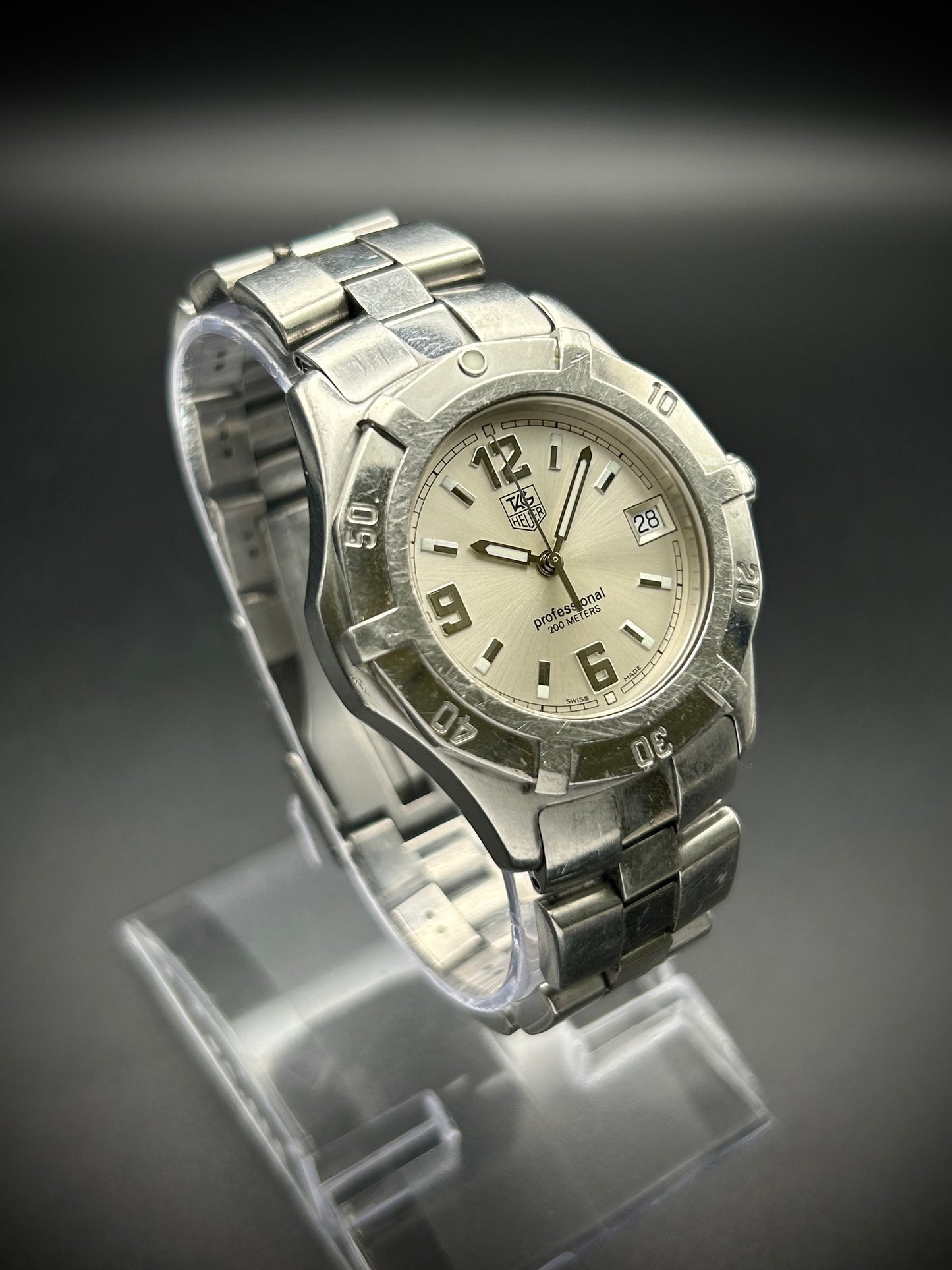 Tag Heuer Exclusive 2000 Professional 200m