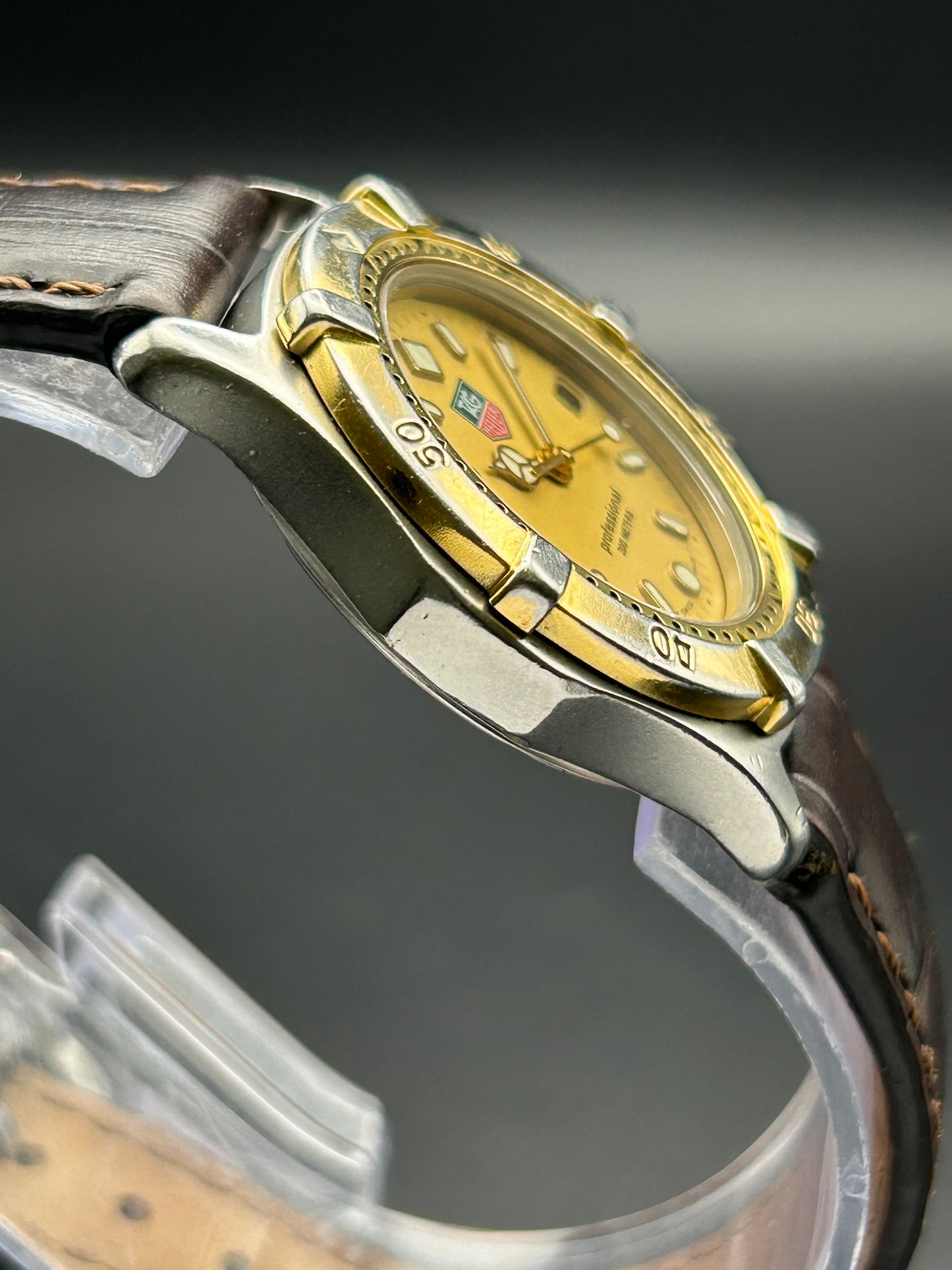 Tag Heuer 2000 200m Professional