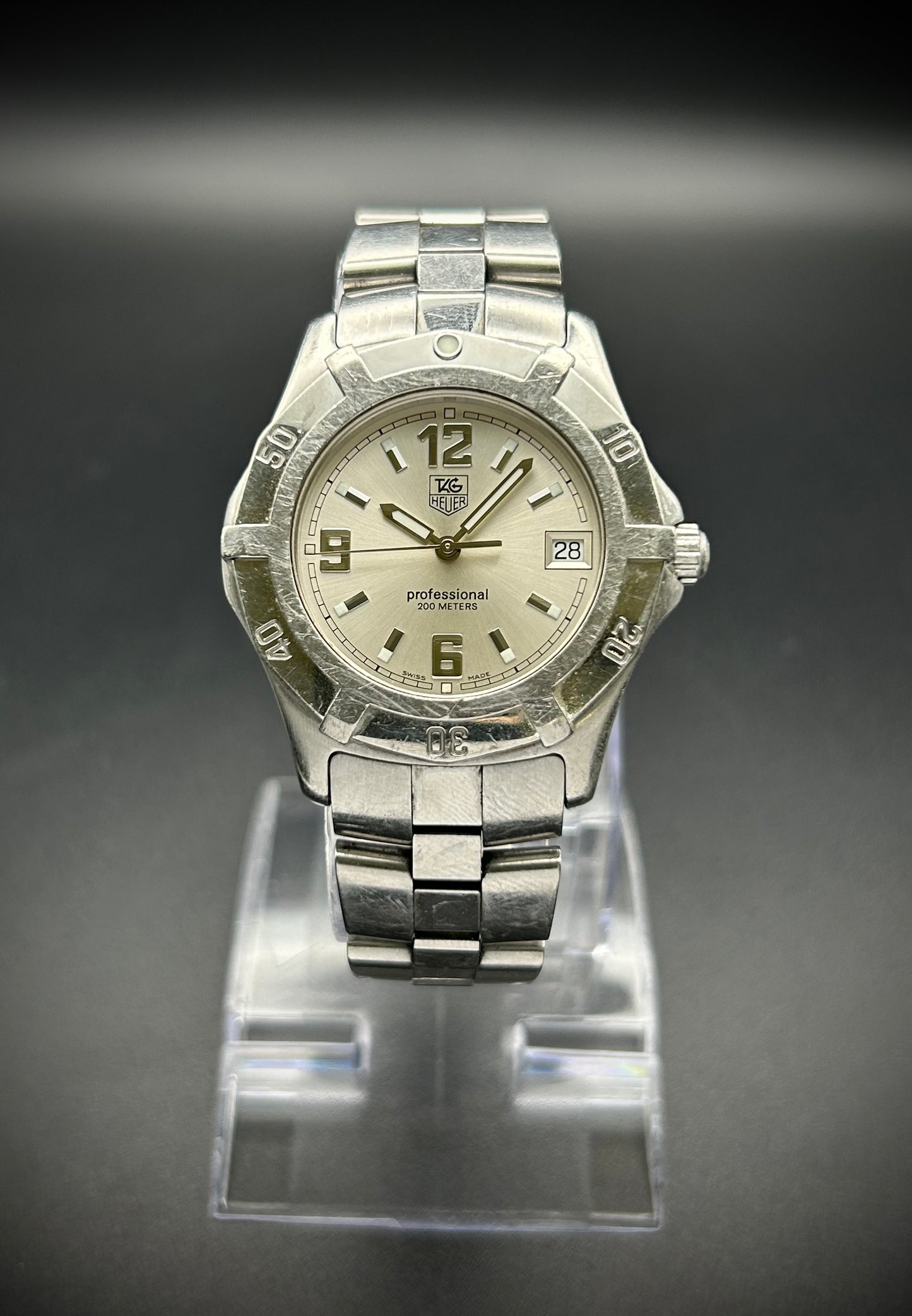 Tag Heuer Exclusive 2000 Professional 200m