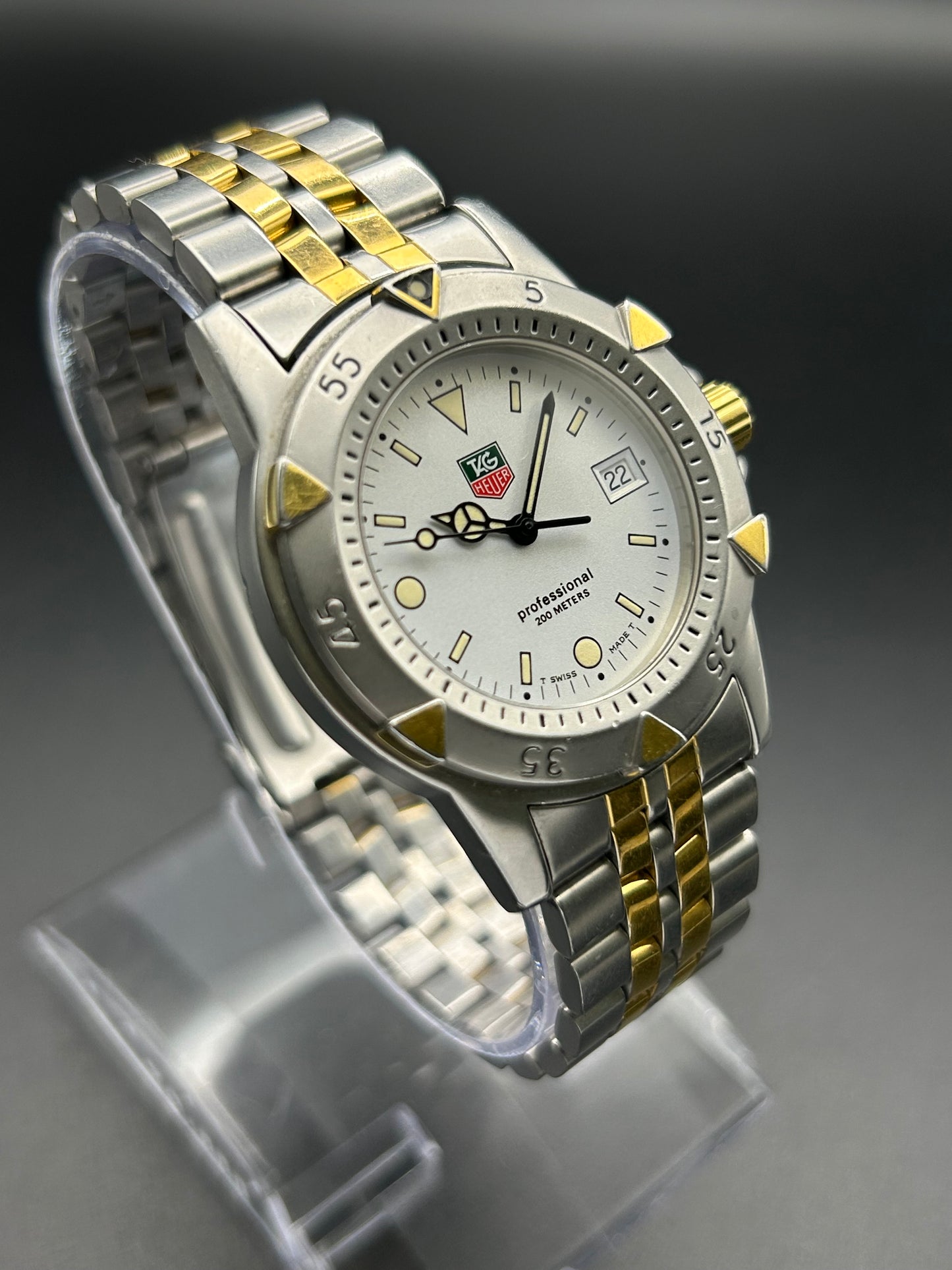 Tag Heuer 1500 200m Professional