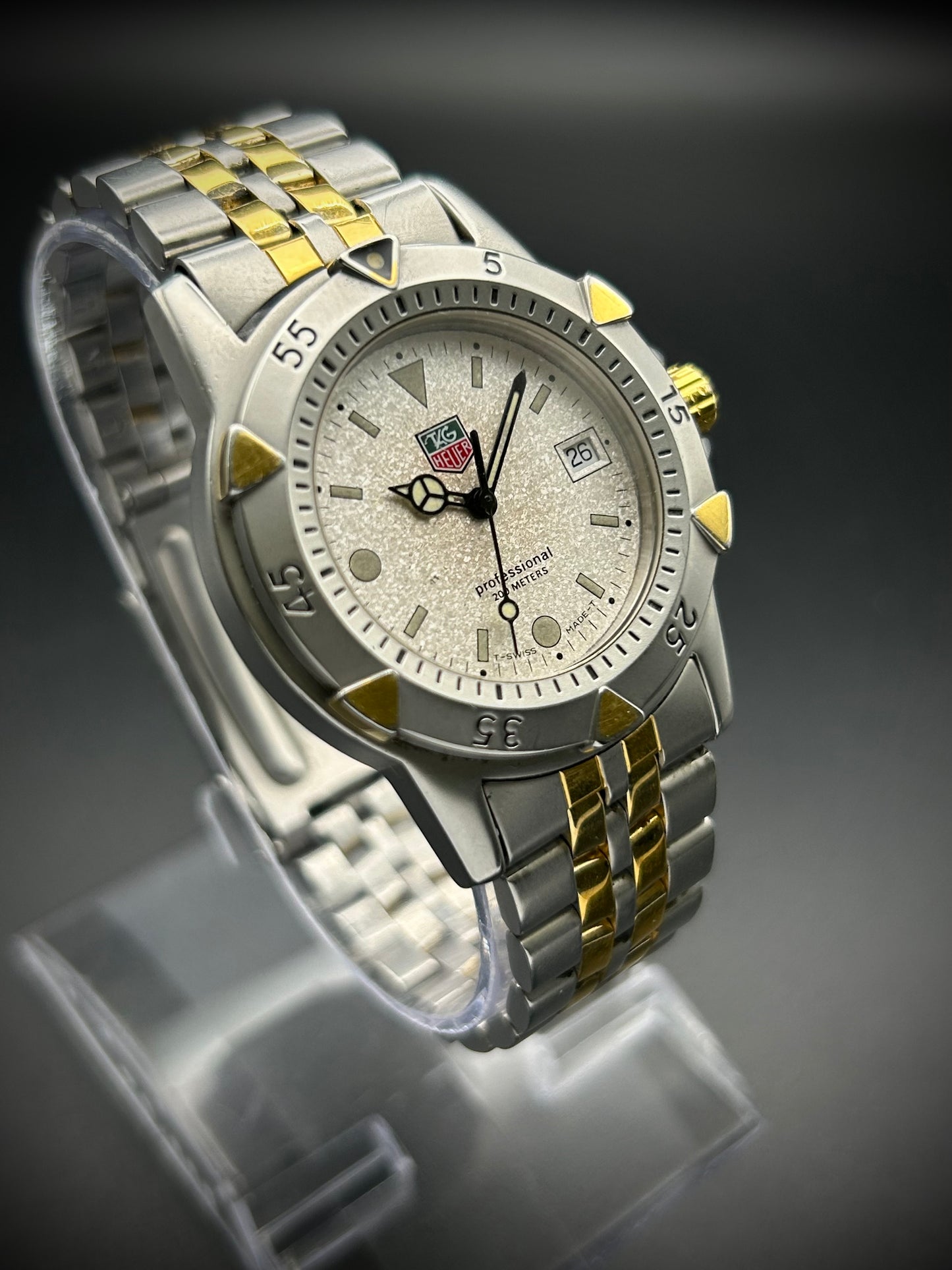 Tag Heuer 1500 200m Professional