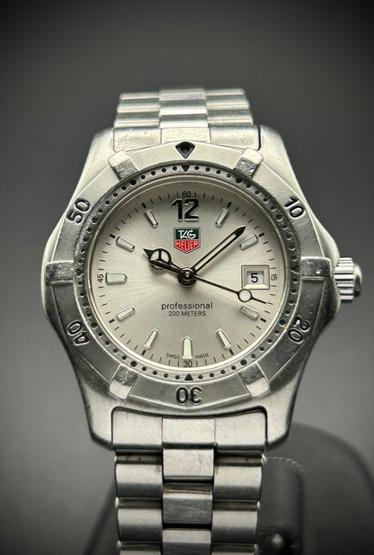 Tag Heuer Professional 200m