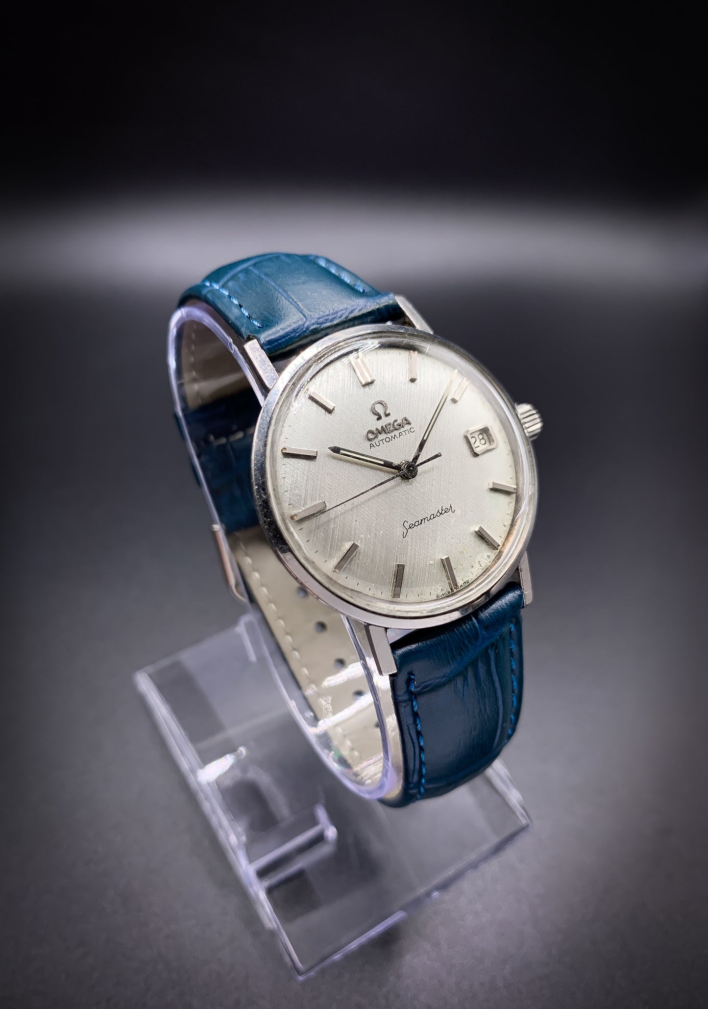 Omega Seamaster Linen Dial