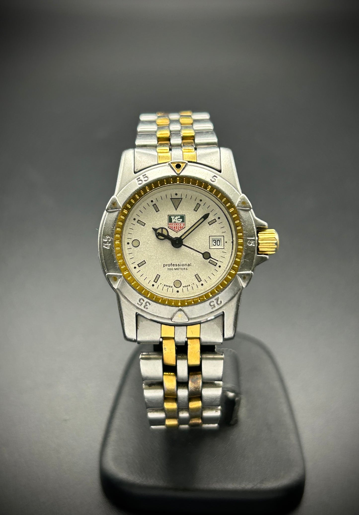 Tag Heuer Professional 200m