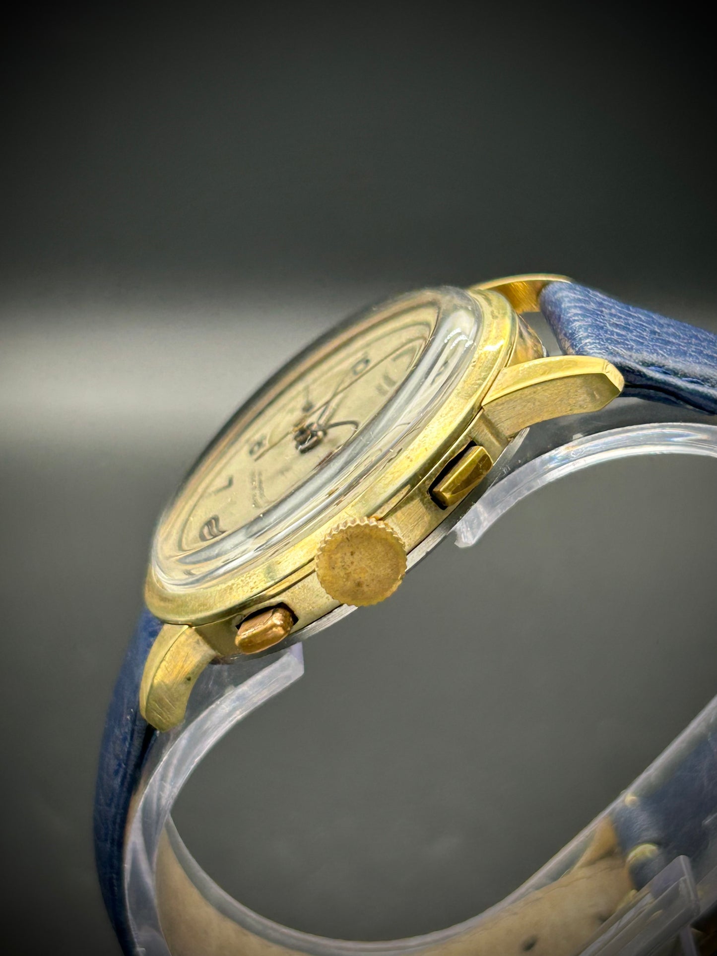 Chronographe Suisse Manual Wind