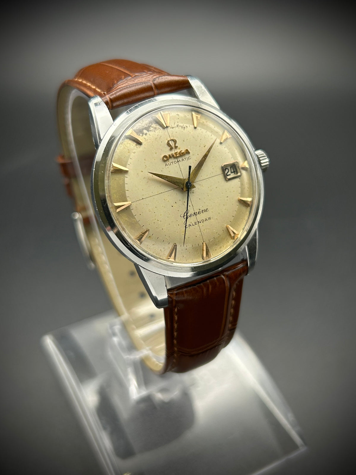 Omega Geneve Calendar