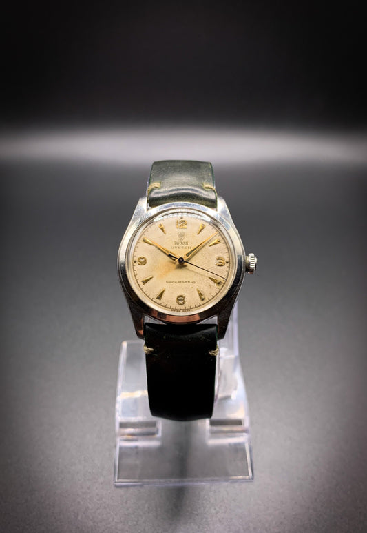 Tudor Oyster Rose in Shield