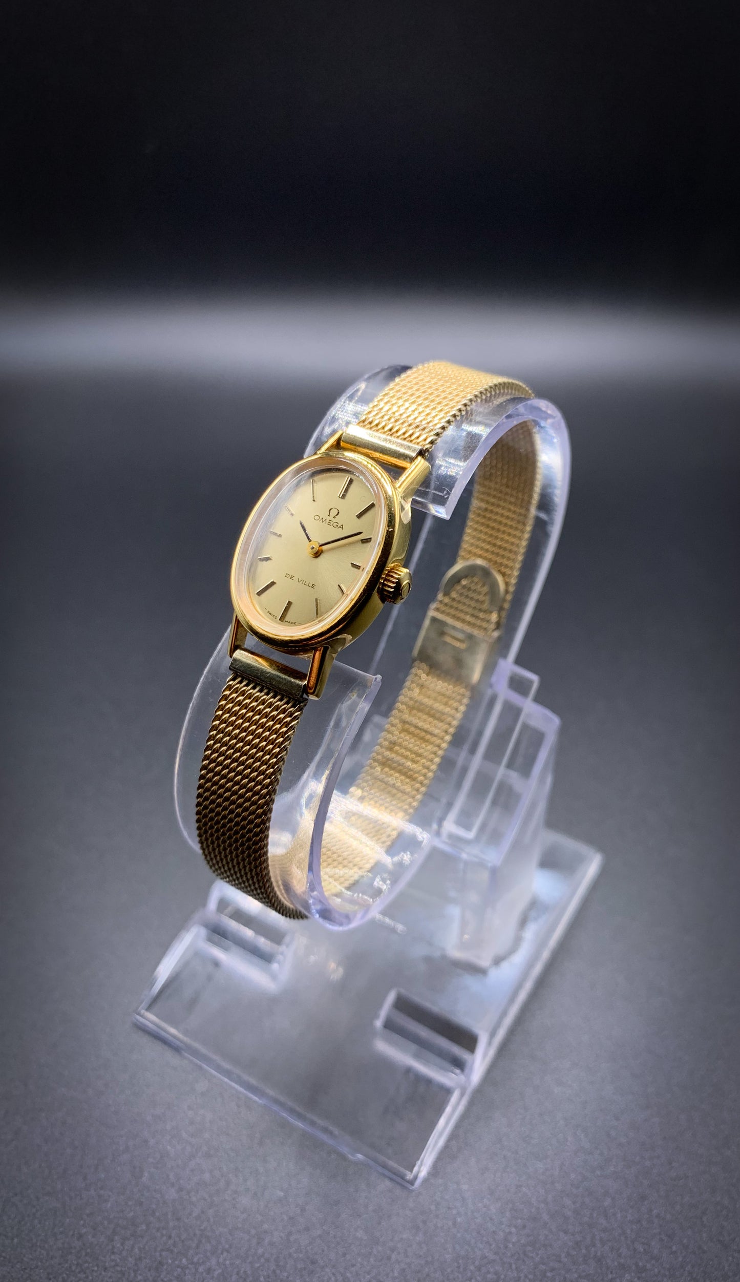 Omega De Ville